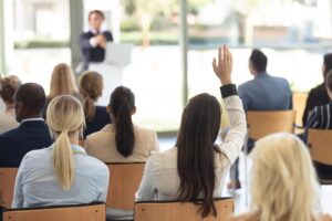importancia-capacitacion-empresas-min